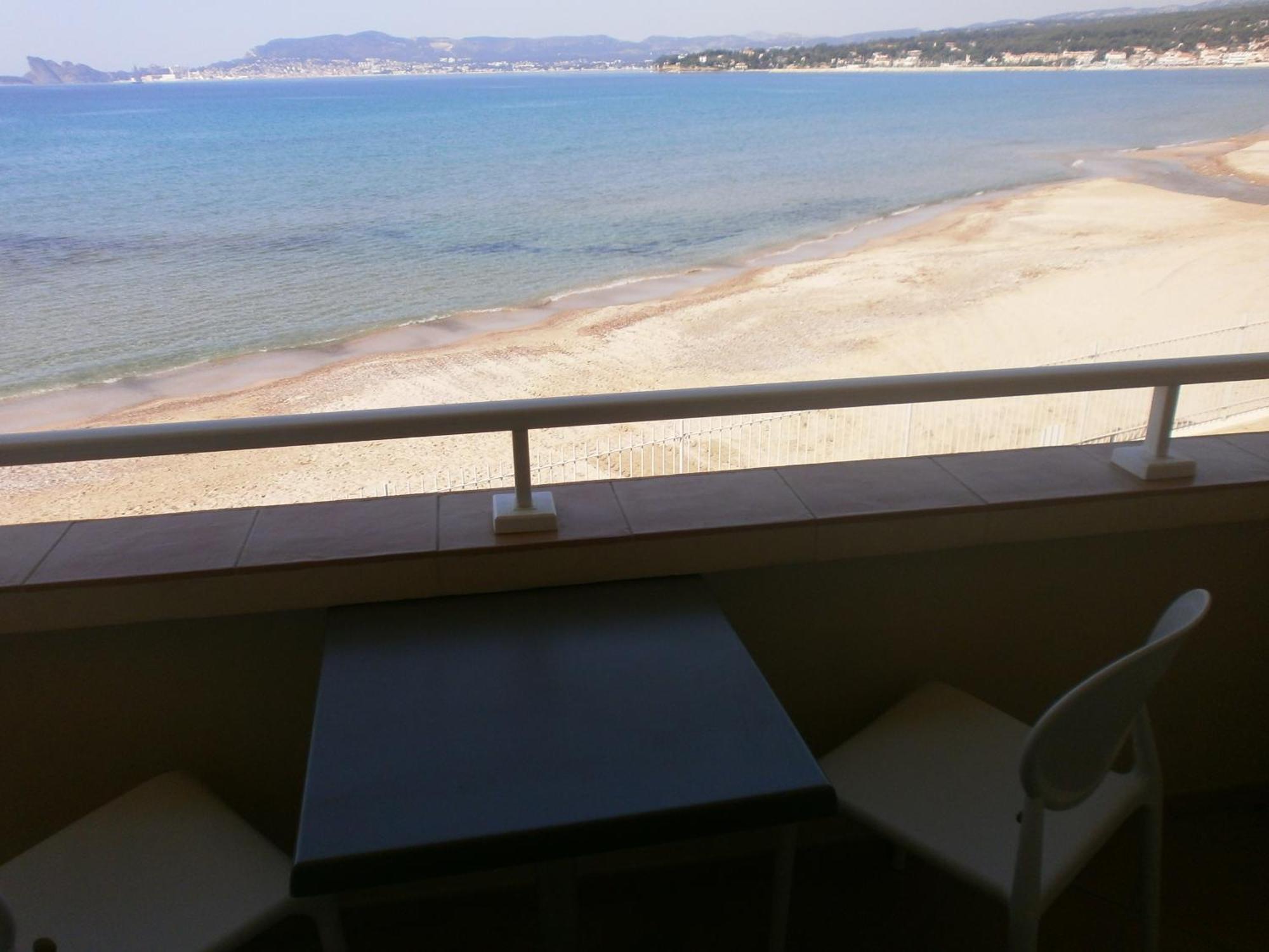 Au Tapis De Sable Ξενοδοχείο Saint-Cyr-sur-Mer Δωμάτιο φωτογραφία
